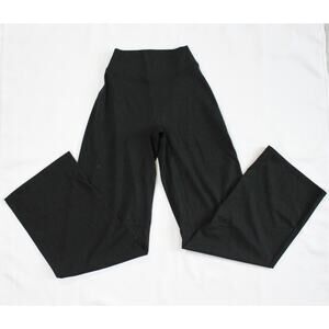 New Size Medium Women’s Buttery Soft Wide Leg Leggings Black Stretch Flares